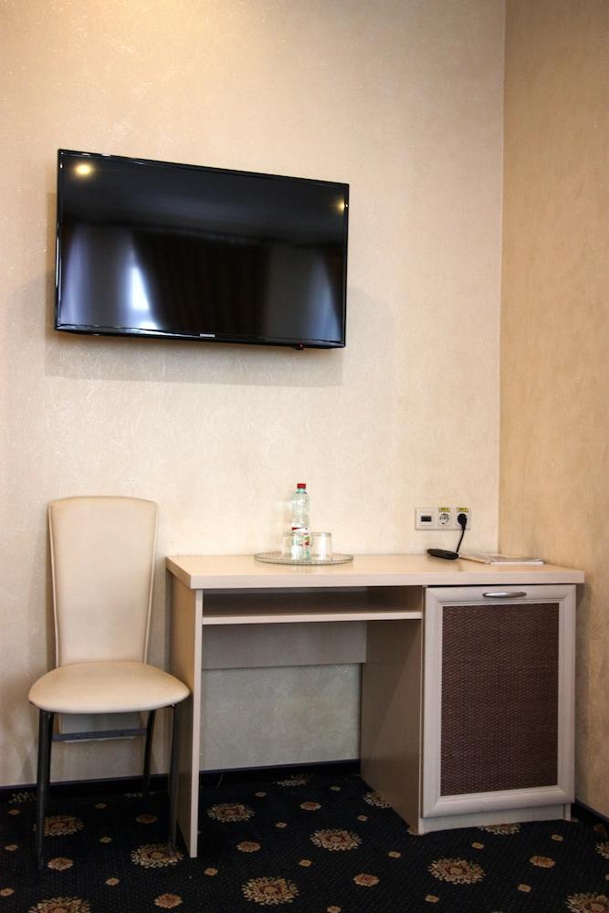 Gonchar Hotel Kiev Dış mekan fotoğraf