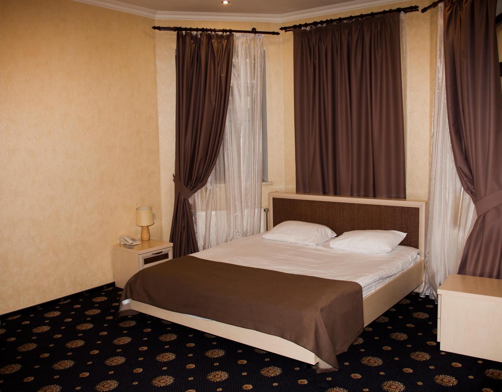Gonchar Hotel Kiev Dış mekan fotoğraf
